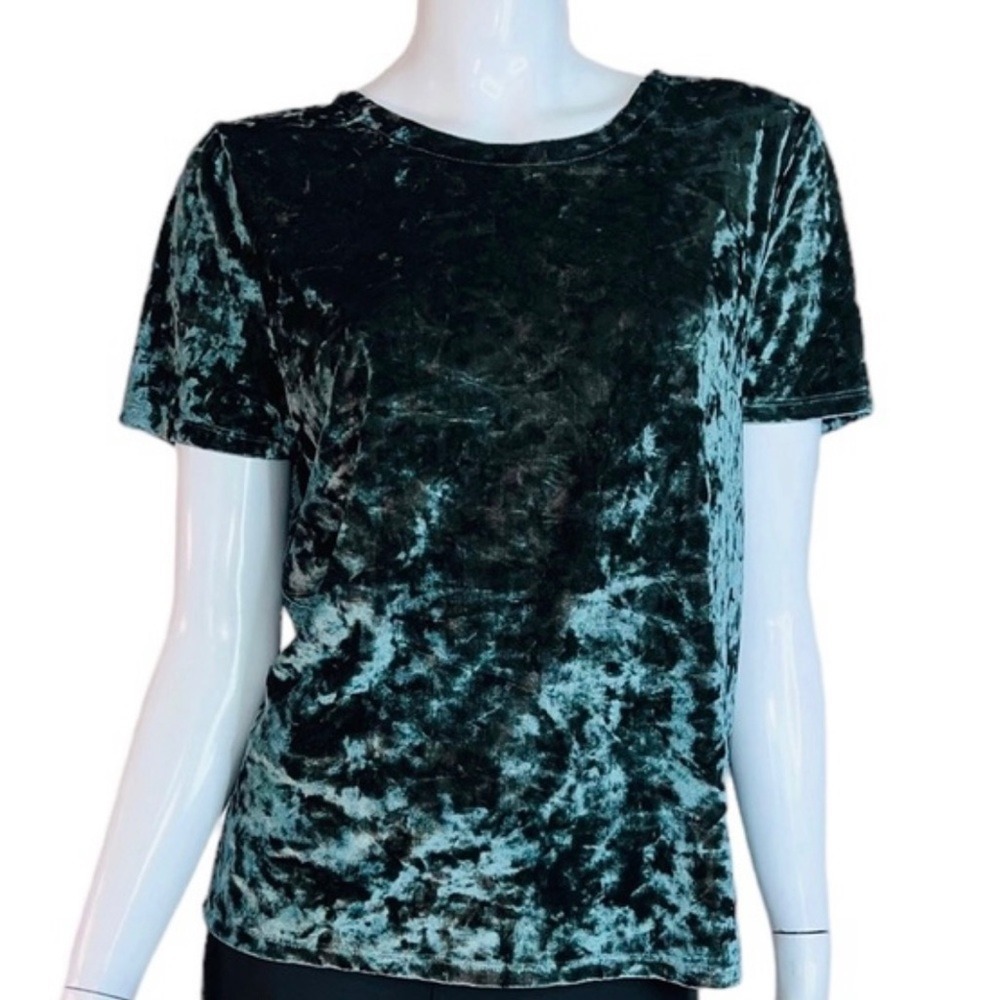 14th & Union Crushed Velvet Green Short Sleeve Tee Shirt
